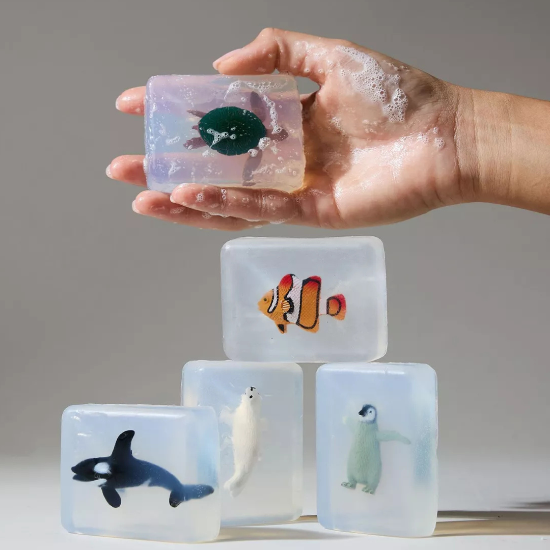 Savon Transparent Artisanal avec Figurines animaux - Ludi Soap