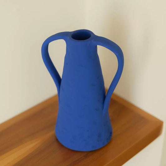 vase fait main céramique bleu