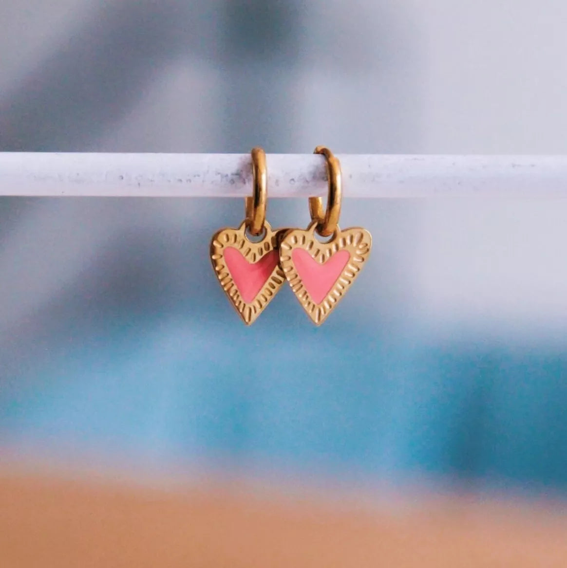 Boucles d'oreilles créoles en acier inoxydable avec cœur fantaisie - saumon - Bazou