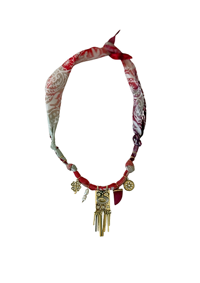 Collier Rouge Cosmic Vibes médaille carré oeil - Badhnati