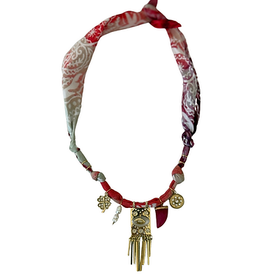 Collier Rouge Cosmic Vibes médaille carré oeil - Badhnati