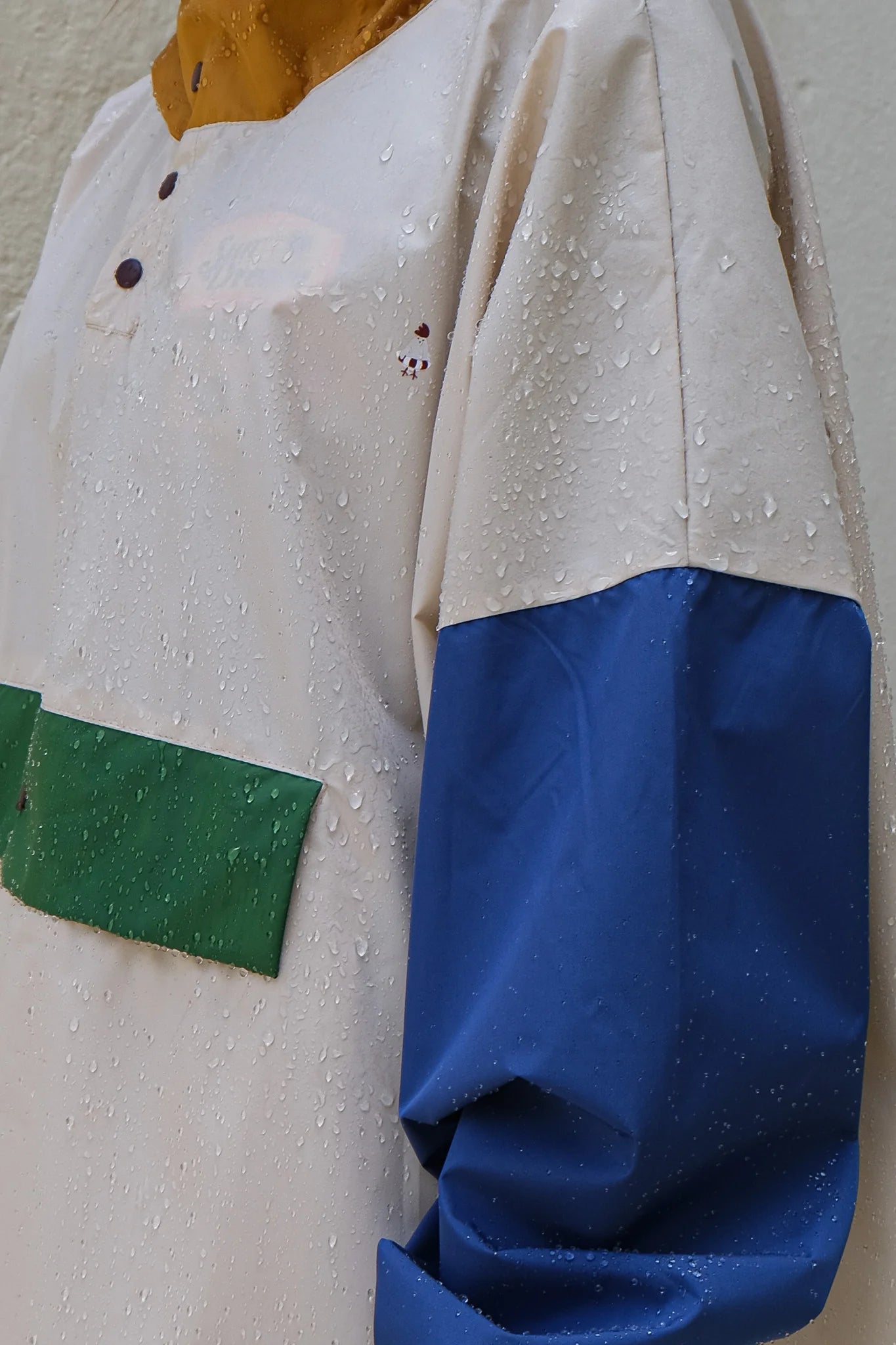 Poncho de pluie long imprimé Old School Adulte- Poule Party