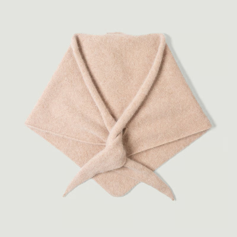 ARDMHOR TRIANGLE Hole Scarf Fawn - Mackie