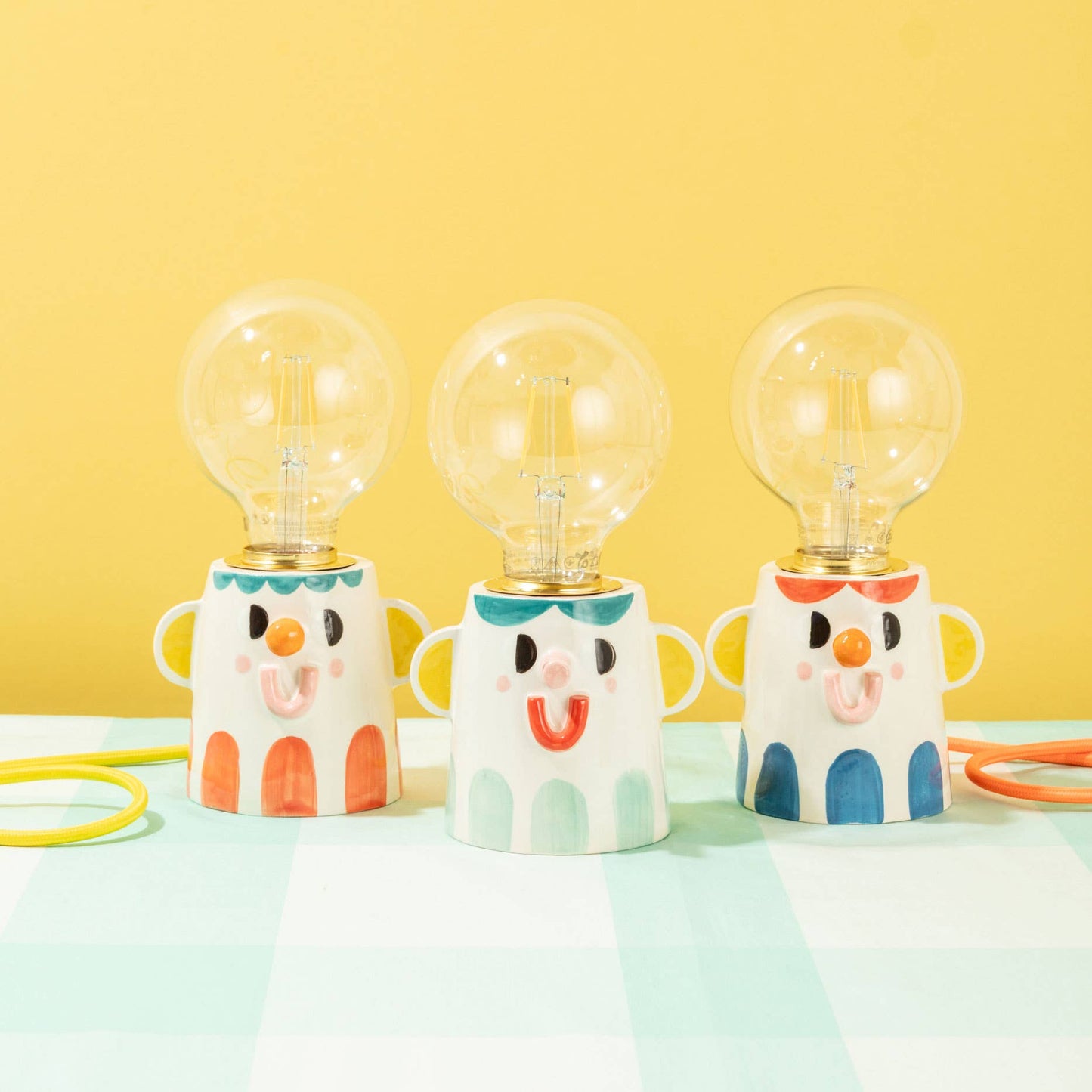 Bon Ami Rouge / Lampe en Céramique - Ana Seixas