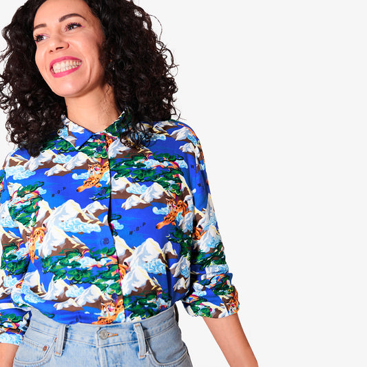 Chemise bleue à longues manches imprimée "Winter bobcat" pour adultes en Viscose Ecovero